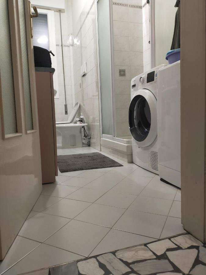 B & B Via Borgo Di San Pietro Bologna Luaran gambar